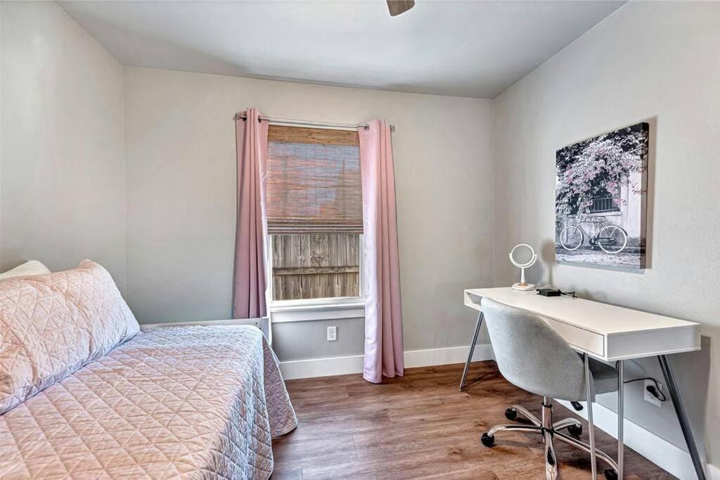 فيلا House Of Charm! Bike Trails & New Walmart Hq بنتونفيل المظهر الخارجي الصورة
